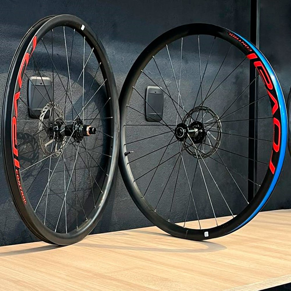 Roval CONTROL 29インチホイールセット DT SWISS 350 Rodas Seminovas 29 Roval Control 28 Furos