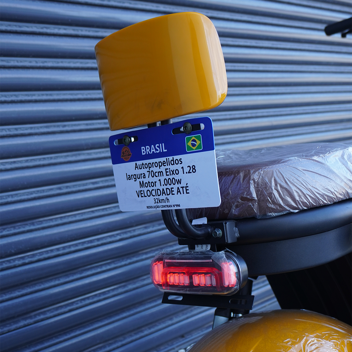 Magias Modena X-13 detalhe lateral
